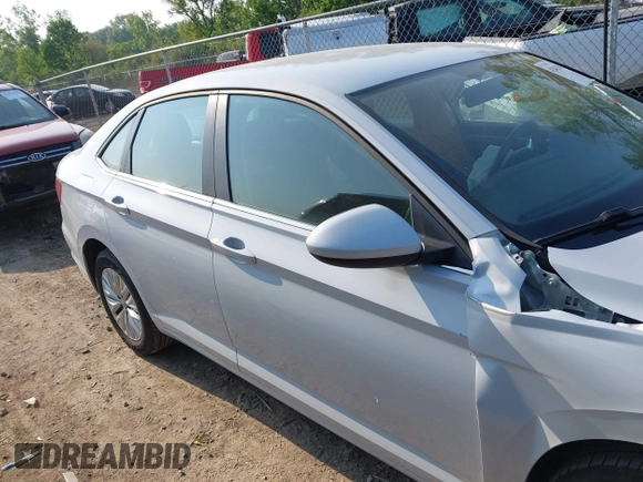 2019 Volkswagen Jetta S с VIN 3VWC57BU8KM075405, выставлен на аукционе IAAI как лот 42412088 с пробегом 61 493 миль миль и . История ставок и продаж доступна на DreamBid. Изображение 13.
