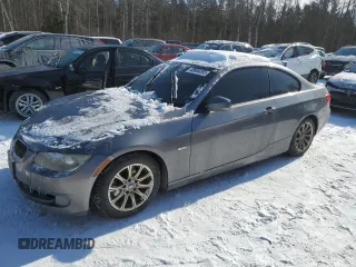 2011 BMW 3 Series 328i with VIN WBAKE3C56BE441864, listed as a Copart auction lot 43644265 with 200,676 mi miles and Clean Title. Bid and sale history available at carsss.com. Image 1.