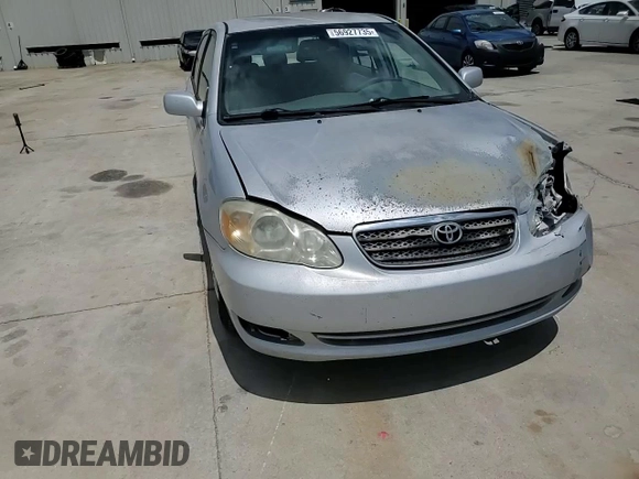 2006 Toyota Corolla CE z VIN 1NXBR32E06Z673649, wystawiony jako Copart lot #56927735 z przebiegiem 299 999 mil mil oraz Szkoda całkowita • Salvage title. Historia ofert i sprzedaży dostępna na DreamBid. Obrazek 13.