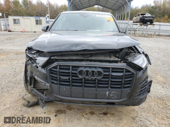 2020 Audi Q7 Premium Plus with VIN WA1LXAF77LD005500, listed as a Copart auction lot 81584564 with 85,503 mi miles and Salvage Title. Bid and sale history available at carsss.com. Image 5.