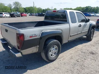 2008 GMC Canyon SLE1 z VIN 1GTDT19E488150087, wystawiony jako IAAI lot #42220329 z przebiegiem 210 545 mil mil oraz . Historia ofert i sprzedaży dostępna na DreamBid. Obrazek 4.