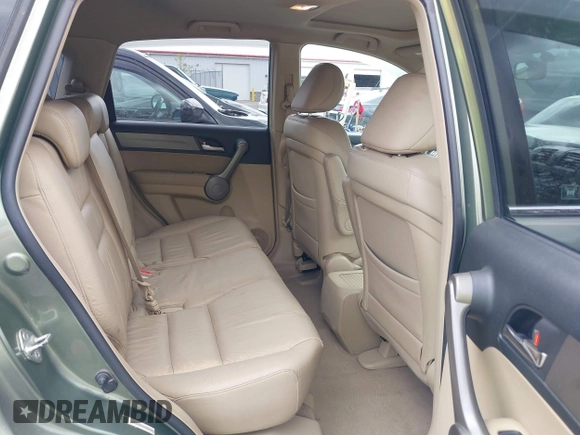 2008 Honda CR-V EX-L with VIN JHLRE48768C075106, listed as a IAAI auction lot 39727085 with 200,668 mi miles. Bid and sale history available at carsss.com. Image 8.
