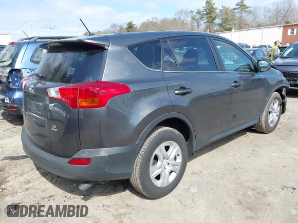 2015 Toyota RAV4 LE with VIN JTMBFREV5FJ021218, listed as a IAAI auction lot 41785266 with 80,388 mi miles. Bid and sale history available at carsss.com. Image 4.