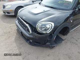2019 MINI Countryman Cooper S с VIN WMZYT5C5XK3E70278, выставлен на аукционе IAAI как лот 40580254 с пробегом 72 451 миль миль и . История ставок и продаж доступна на DreamBid. Изображение 6.