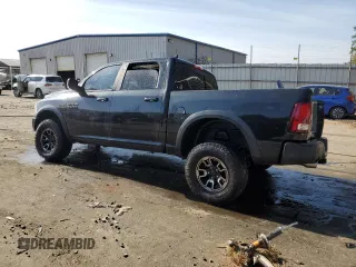 2017 Ram 1500 Rebel z VIN 1C6RR6YT7HS523912, wystawiony jako Copart lot #83148244 z przebiegiem Nie podano mil oraz Szkoda całkowita • Salvage title. Historia ofert i sprzedaży dostępna na DreamBid. Obrazek 2.