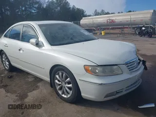 2007 Hyundai Azera SE with VIN KMHFC46FX7A176607, listed as a IAAI auction lot 41278428 with 149,032 mi miles. Bid and sale history available at carsss.com. Image 1.