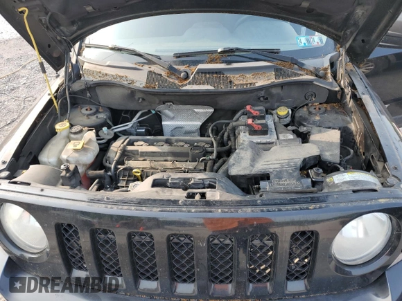 2013 Jeep Patriot Sport z VIN 1C4NJPBA0DD245848, wystawiony jako Copart lot #60368145 z przebiegiem 97 920 mil mil oraz Czysty tytuł • Clean title. Historia ofert i sprzedaży dostępna na DreamBid. Obrazek 12.
