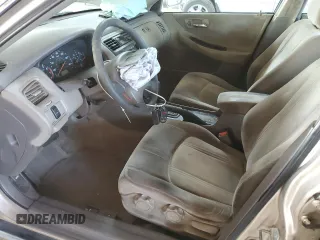 2000 Honda Accord SE with VIN 1HGCG6698YA065526, listed as a Copart auction lot 51830715 with 262,393 mi miles and Salvage title. Bid and sale history available at DreamBid. Image 7.