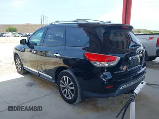 2013 Nissan Pathfinder SL with VIN 5N1AR2MN4DC653720, listed as a IAAI auction lot 42165868 with 154,272 mi miles and . Bid and sale history available at DreamBid. Image 3.