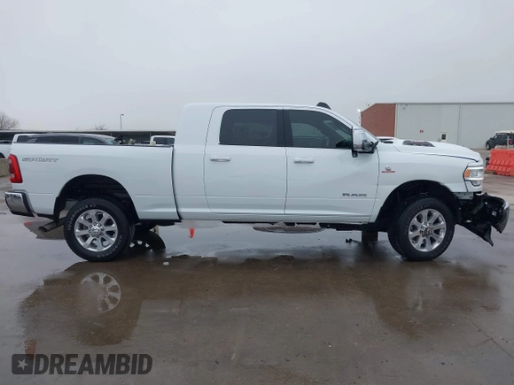 2024 Ram 2500 Laramie z VIN 3C6UR5NL7RG143695, wystawiony jako IAAI lot #41504981 z przebiegiem 6 511 mil mil oraz . Historia ofert i sprzedaży dostępna na DreamBid. Obrazek 14.