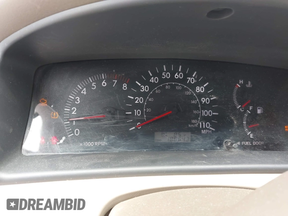 2008 Toyota Corolla CE with VIN 1NXBR32E58Z947107, listed as a IAAI auction lot 40272104 with 186,643 mi miles and . Bid and sale history available at DreamBid. Image 7.