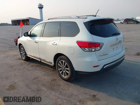 2014 Nissan Pathfinder SL with VIN 5N1AR2MM9EC704041, listed as a IAAI auction lot 42453350 with 220,947 mi miles and . Bid and sale history available at DreamBid. Image 3.