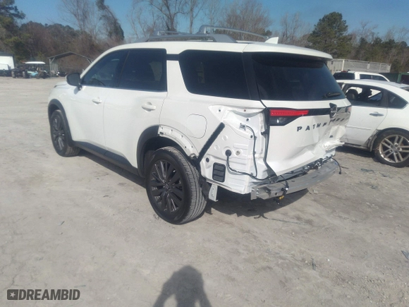 2024 Nissan Pathfinder SL with VIN 5N1DR3CB3RC229429, listed as a IAAI auction lot 41653299 with 11,165 mi miles. Bid and sale history available at carsss.com. Image 3.