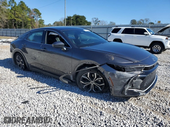 2023 Toyota Crown XLE z VIN JTDAAAAF6P3006632, wystawiony jako Copart lot #41486855 z przebiegiem 24 517 mil mil oraz Szkoda całkowita • Salvage title. Historia ofert i sprzedaży dostępna na DreamBid. Obrazek 4.
