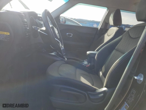 2016 Kia Soul with VIN KNDJN2A28G7276784, listed as a Copart auction lot 86291694 with 193,793 mi miles and Salvage Title. Bid and sale history available at carsss.com. Image 7.