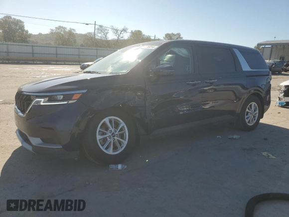 2024 Kia Carnival LX with VIN KNDNB4H3XR6329482, listed as a Copart auction lot 72380314 with 10,899 mi miles and Salvage Title. Bid and sale history available at carsss.com. Image 1.