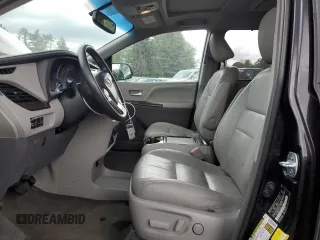 2015 Toyota Sienna Limited with VIN 5TDDK3DC4FS110637, listed as a Copart auction lot 55536225 with 77,062 mi miles and Clean Title. Bid and sale history available at DreamBid. Image 7.