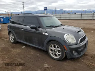 2011 MINI Clubman S z VIN WMWZG3C53BTY35326, wystawiony jako Copart lot #51796295 z przebiegiem 126 213 mil mil oraz Czysty tytuł • Clean title. Historia ofert i sprzedaży dostępna na DreamBid. Obrazek 4.