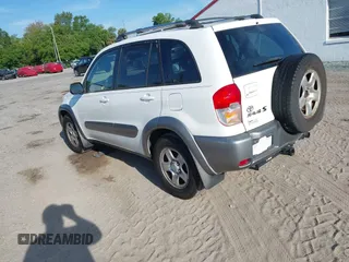 2003 Toyota RAV4 with VIN JTEGH20V730096109, listed as a IAAI auction lot 41903697 with 202,122 mi miles. Bid and sale history available at carsss.com. Image 3.