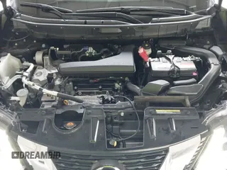 2019 Nissan Rogue SV with VIN 5N1AT2MTXKC809627, listed as a IAAI auction lot 40705533 with 28,463 mi miles and . Bid and sale history available at DreamBid. Image 20.