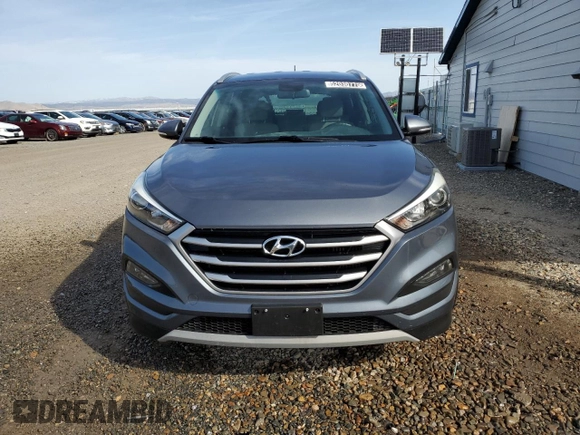 2017 Hyundai Tucson Sport with VIN KM8J3CA20HU395455, listed as a Copart auction lot 52030775 with 104,655 mi miles and Clean Title. Bid and sale history available at DreamBid. Image 5.