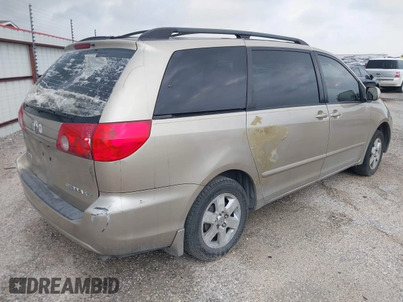 2006 Toyota Sienna XLE with VIN 5TDZA22CX6S444063, listed as a IAAI auction lot 41999988 with 244,436 mi miles. Bid and sale history available at carsss.com. Image 4.