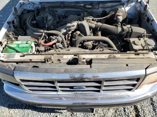 1996 Ford F-150 с VIN 1FTEF15Y3TLA05883, выставлен на аукционе Copart как лот 50356505 с пробегом 317 699 миль миль и Списание • Salvage title. История ставок и продаж доступна на DreamBid. Изображение 13.