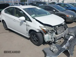 2014 Toyota Prius Four with VIN JTDKN3DU5E0368562, listed as a IAAI auction lot 41911369 with 178,888 mi miles. Bid and sale history available at carsss.com. Image 1.