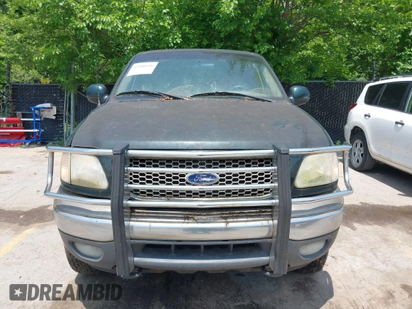 2001 Ford F-150 XL с VIN 1FTRX18L81NB37683, выставлен на аукционе IAAI как лот 42400199 с пробегом Не указан миль и . История ставок и продаж доступна на DreamBid. Изображение 6.