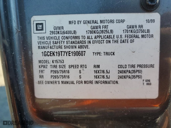 2000 Chevrolet Silverado 1500 LT with VIN 1GCEK19T7YE190607, listed as a Copart auction lot 46532245 with 174,903 mi miles and Salvage Title. Bid and sale history available at carsss.com. Image 15.