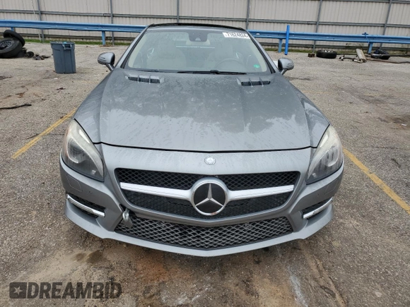 2013 Mercedes-Benz SL-Class SL 550 with VIN WDDJK7DA2DF016199, listed as a Copart auction lot 71624824 with 149,577 mi miles and Salvage Title. Bid and sale history available at carsss.com. Image 5.