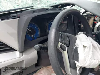 2018 Toyota Sienna LE Auto Access Seat with VIN 5TDKZ3DC7JS940573, listed as a IAAI auction lot 42166237 with Not provided miles and . Bid and sale history available at DreamBid. Image 7.