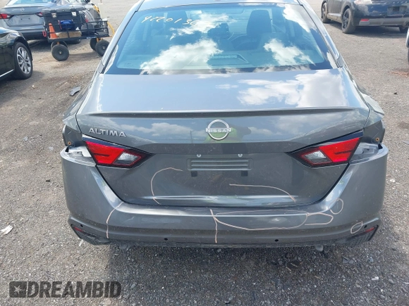 2025 Nissan Altima SV with VIN 1N4BL4DV0SN381826, listed as a IAAI auction lot 42201363 with 2,071 mi miles and . Bid and sale history available at DreamBid. Image 6.