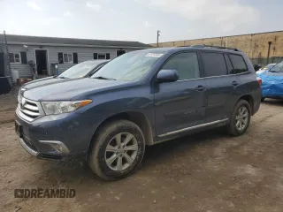 2011 Toyota Highlander z VIN 5TDBK3EH3BS059157, wystawiony jako Copart lot #57120905 z przebiegiem 104 757 mil mil oraz Szkoda całkowita • Salvage title. Historia ofert i sprzedaży dostępna na DreamBid. Obrazek 1.