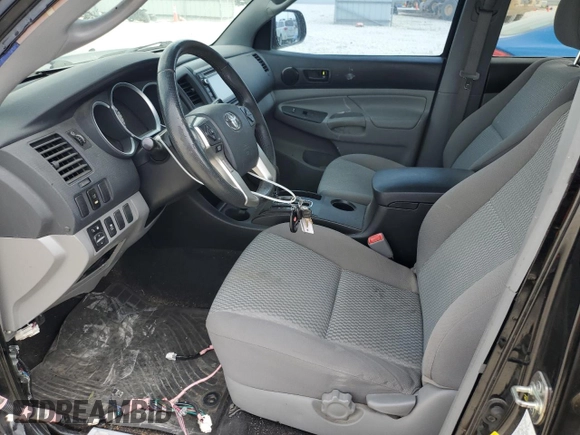 2014 Toyota Tacoma PreRunner with VIN 3TMJU4GN4EM158265, listed as a Copart auction lot 51460345 with 125,791 mi miles and Salvage title. Bid and sale history available at DreamBid. Image 7.