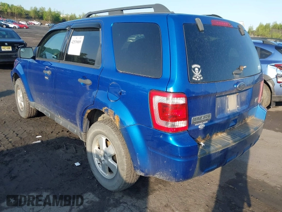 2012 Ford Escape XLT с VIN 1FMCU9DG0CKC22930, выставлен на аукционе IAAI как лот 42539009 с пробегом 141 806 миль миль и . История ставок и продаж доступна на DreamBid. Изображение 3.