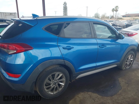 2018 Hyundai Tucson SEL with VIN KM8J33A49JU695678, listed as a IAAI auction lot 41680906 with 102,965 mi miles. Bid and sale history available at carsss.com. Image 14.