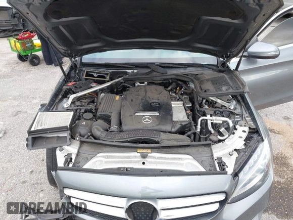 2018 Mercedes-Benz C 300 with VIN 55SWF4JBXJU265610, listed as a IAAI auction lot 41626070 with 46,071 mi miles and . Bid and sale history available at DreamBid. Image 10.
