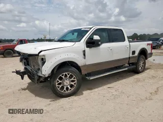 2022 Ford F-250 XL z VIN 1FT7W2BN0NEC85987, wystawiony jako Copart lot #60643435 z przebiegiem 40 563 mil mil oraz Szkoda całkowita • Salvage title. Historia ofert i sprzedaży dostępna na DreamBid. Obrazek 1.