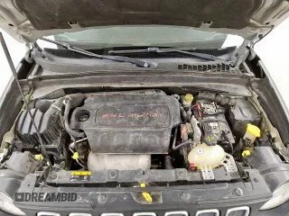2017 Jeep Renegade Latitude with VIN ZACCJABB1HPE40278, listed as a Copart auction lot 62182025 with 89,290 mi miles and Clean title. Bid and sale history available at DreamBid. Image 12.