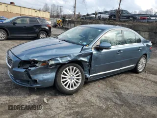 2012 Volvo S80 3.2L with VIN YV1940AS8C1155058, listed as a Copart auction lot 51420215 with 109,543 mi miles and Salvage Title. Bid and sale history available at carsss.com. Image 1.