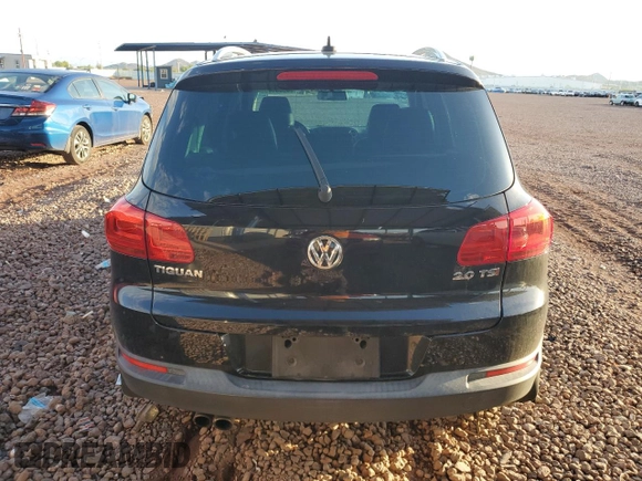 2015 Volkswagen Tiguan SEL with VIN WVGAV7AX2FW524276, listed as a Copart auction lot 63631995 with 87,284 mi miles and Salvage title. Bid and sale history available at DreamBid. Image 6.
