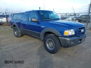 2007 Ford Ranger XLT with VIN 1FTZR45E17PA94223, listed as a IAAI auction lot 41630334 with 120,841 mi miles. Bid and sale history available at carsss.com. Image 1.