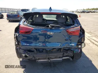 2020 Kia Niro EX Premium with VIN KNDCE3LC5L5400035, listed as a Copart auction lot 67534224 with 27,212 mi miles and Salvage Title. Bid and sale history available at carsss.com. Image 6.