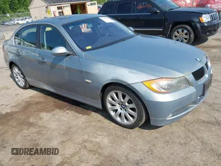 2006 BMW 3 Series 330i z VIN WBAVB33576PS15865, wystawiony jako IAAI lot #42483337 z przebiegiem 143 316 mil mil oraz . Historia ofert i sprzedaży dostępna na DreamBid. Obrazek 1.