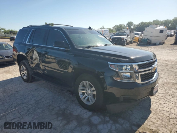 2018 Chevrolet Tahoe LT z VIN 1GNSCBKC5JR341076, wystawiony jako Copart lot #57123295 z przebiegiem 134 055 mil mil oraz Szkoda całkowita • Salvage title. Historia ofert i sprzedaży dostępna na DreamBid. Obrazek 4.