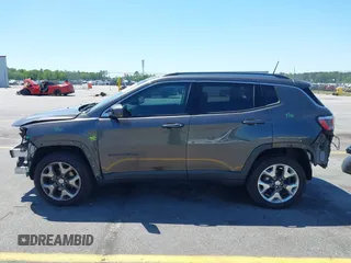 2017 Jeep Compass Limited z VIN 3C4NJDCB1HT631619, wystawiony jako IAAI lot #42032050 z przebiegiem 124 152 mil mil oraz . Historia ofert i sprzedaży dostępna na DreamBid. Obrazek 15.