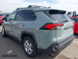2020 Toyota RAV4 XLE with VIN 2T3W1RFV7LW059853, listed as a IAAI auction lot 41885147 with 61,006 mi miles. Bid and sale history available at carsss.com. Image 3.