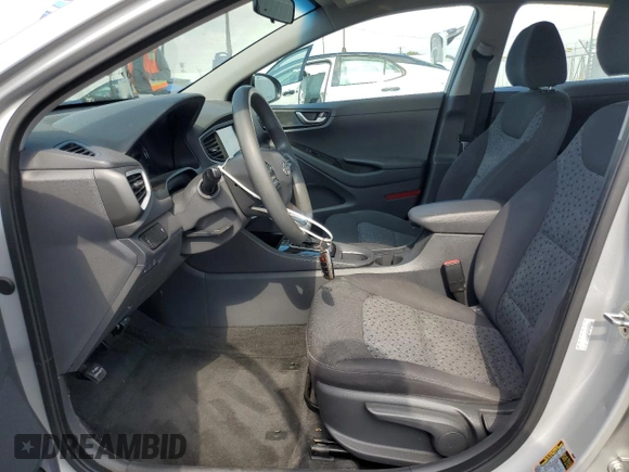 2017 Hyundai Ioniq Blue with VIN KMHC65LC4HU039513, listed as a Copart auction lot 44411035 with 125,935 mi miles and Salvage Title. Bid and sale history available at DreamBid. Image 7.
