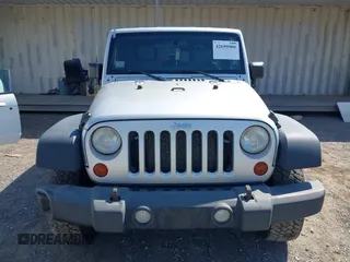 2008 Jeep Wrangler Unlimited X with VIN 1J4GA39168L592999, listed as a IAAI auction lot 42699909 with 158,128 mi miles and . Bid and sale history available at DreamBid. Image 6.